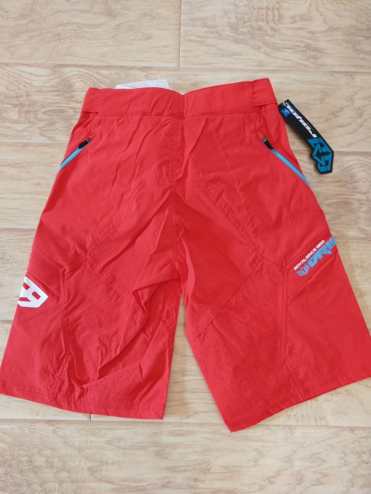 6. Pantaloni scurti Trail/Enduro Royal Racing Drift Short Red Sky Blue