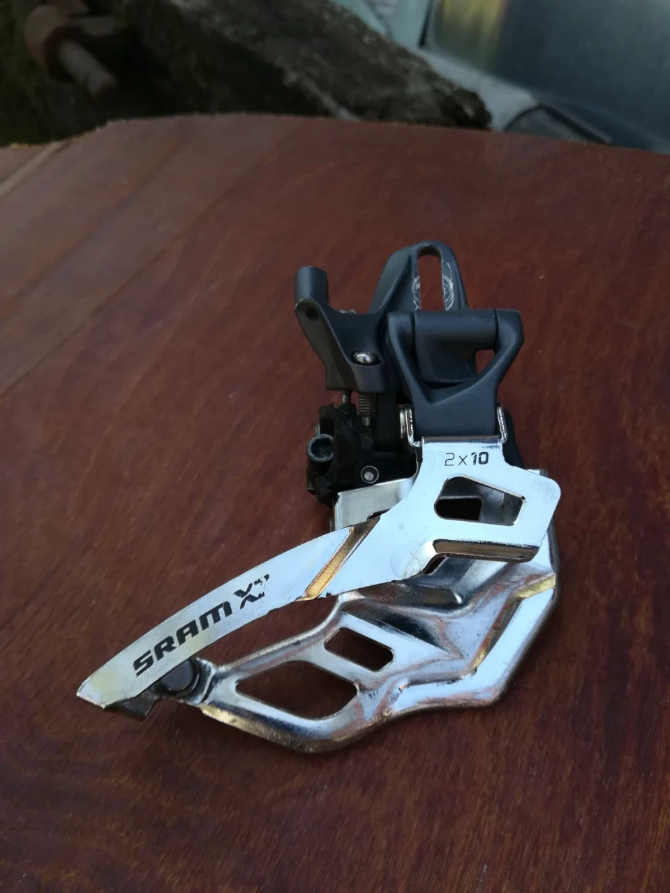4. Schimbator foi 2x10 viteze Sram X7 direct mount cu tragere dubla