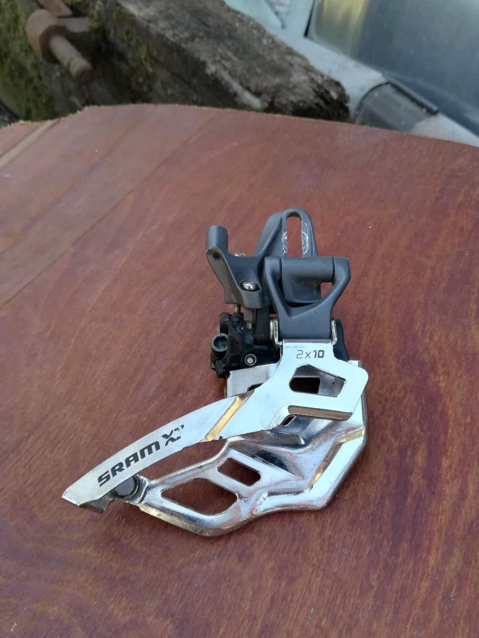 2. Schimbator foi 2x10 viteze Sram X7 direct mount cu tragere dubla