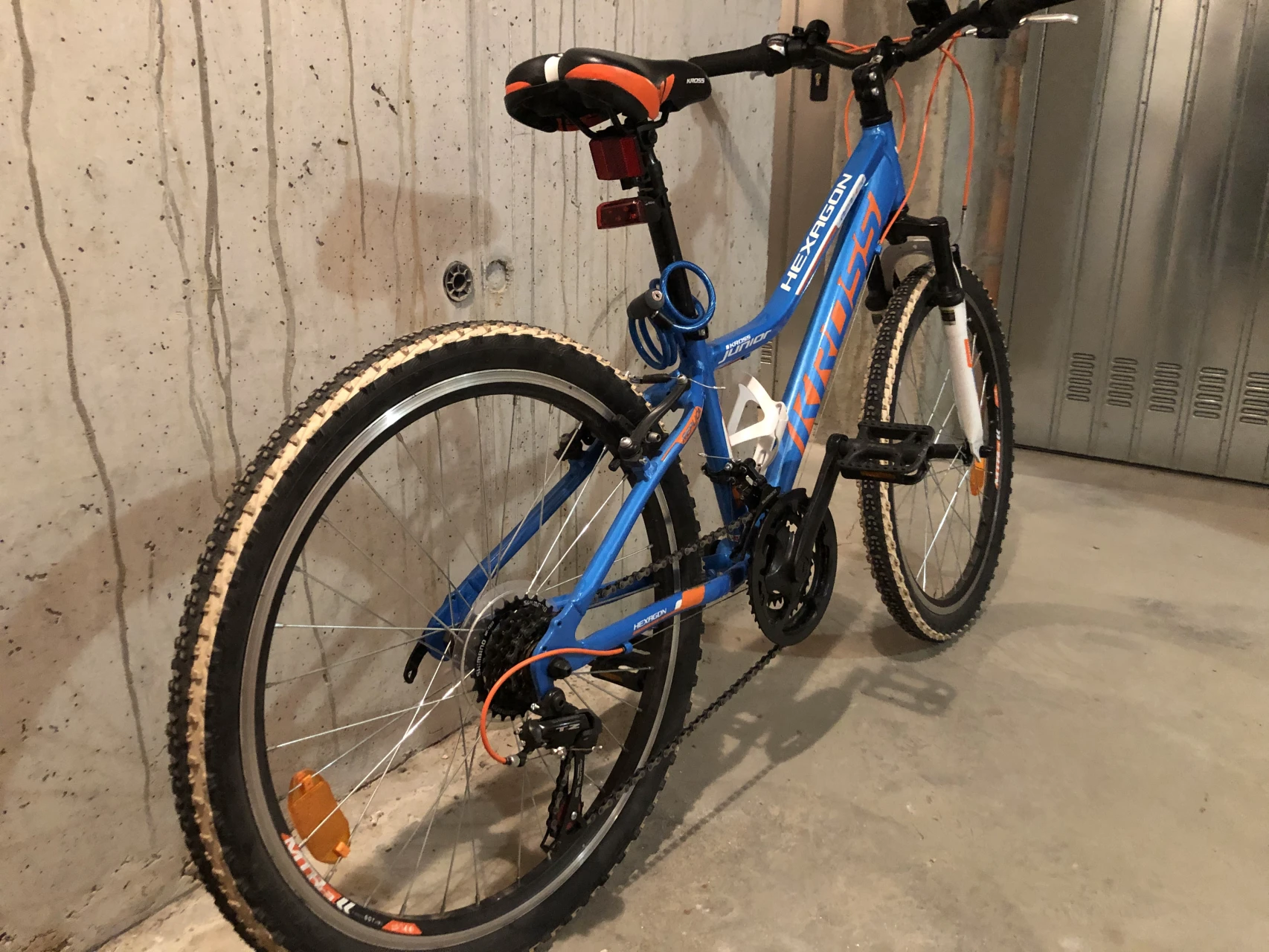 1. Bicicleta 24” Kross Hexagon Junior