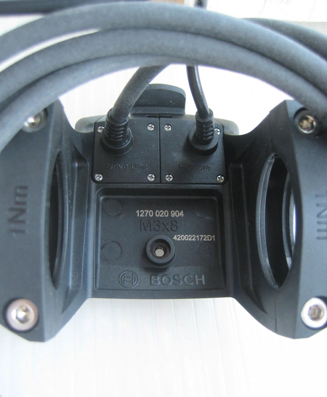 2. Set Bosch Intuvia Display + Consola, noi