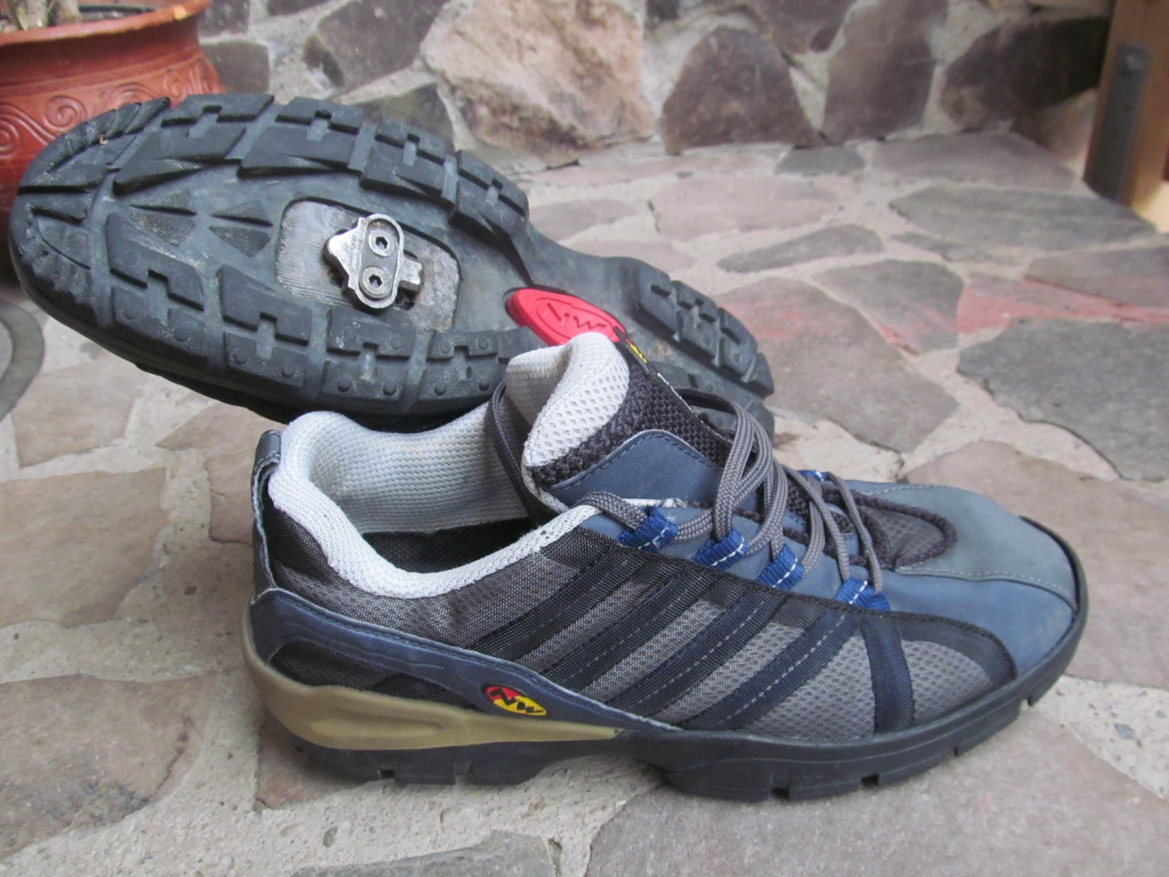 1. Pantofi NorthWave nr 43, 28.5 cm