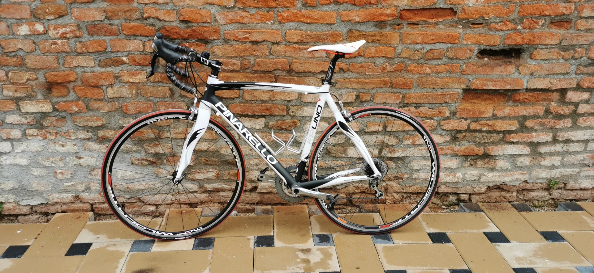 8. Cursiera Pinarello