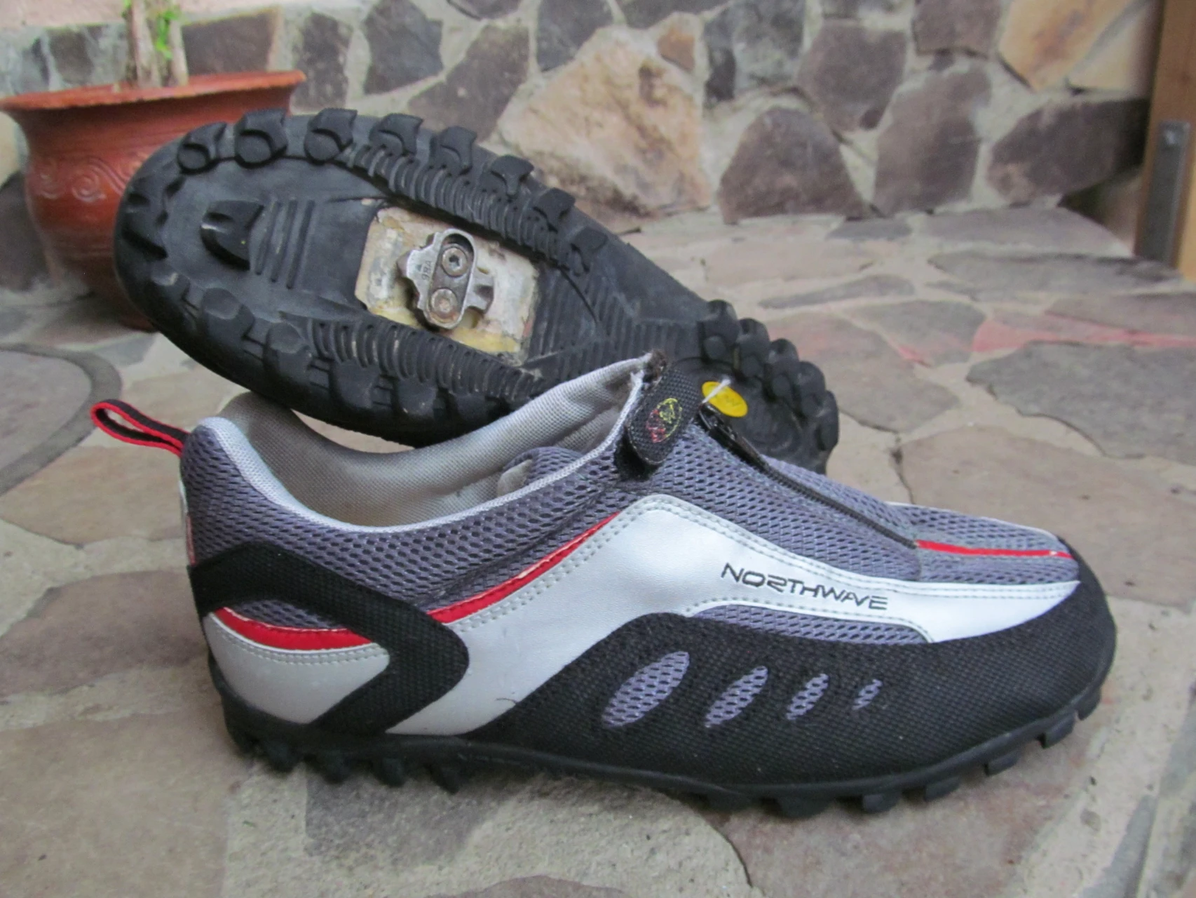 1. Pantofi Northwave nr 44, 28.3 cm