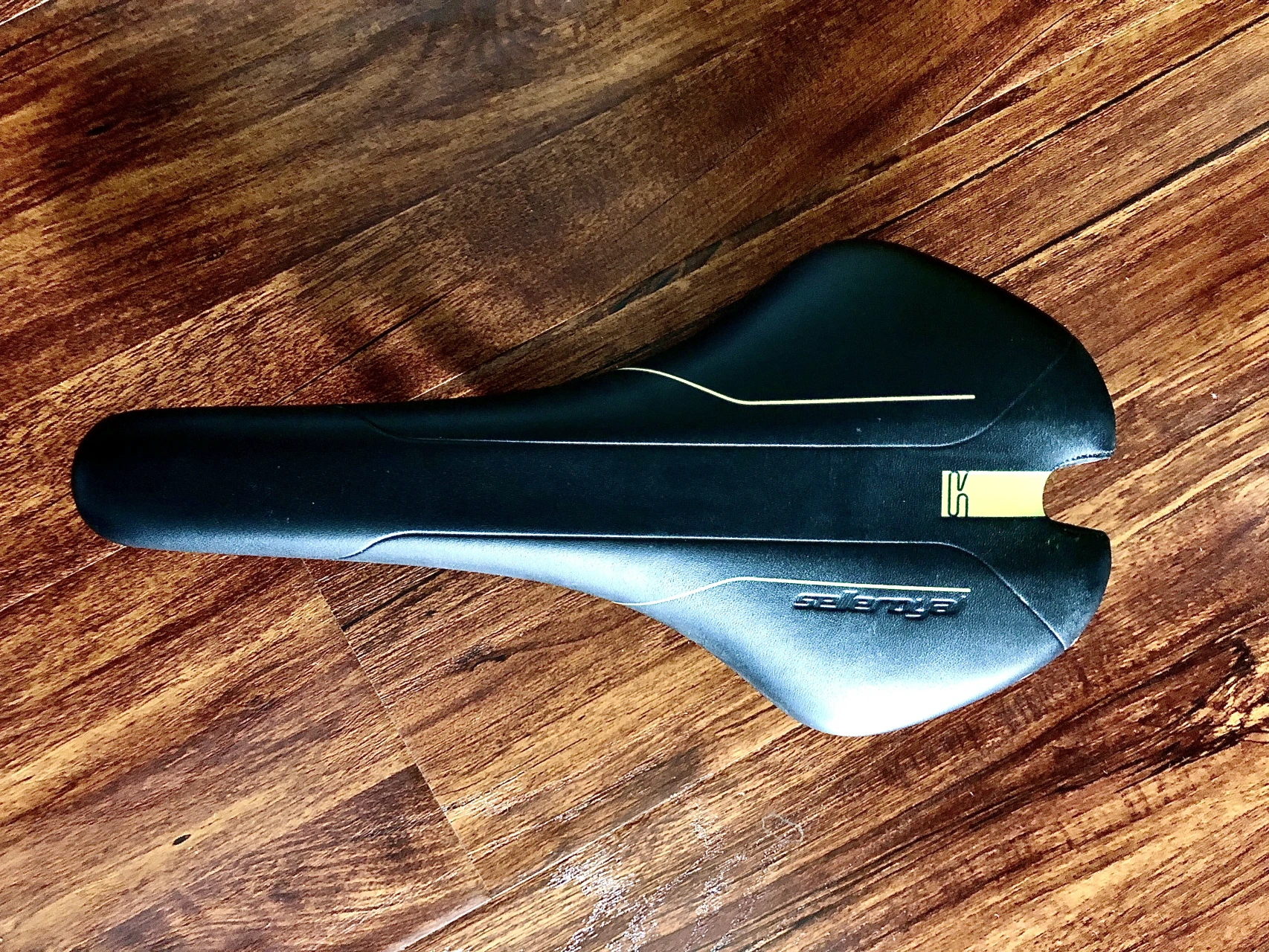 1. Selle Royal Seta S1