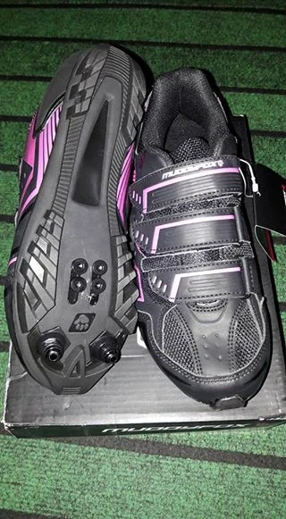1. Pantofi Muddyfox, cycling, MTB, noi