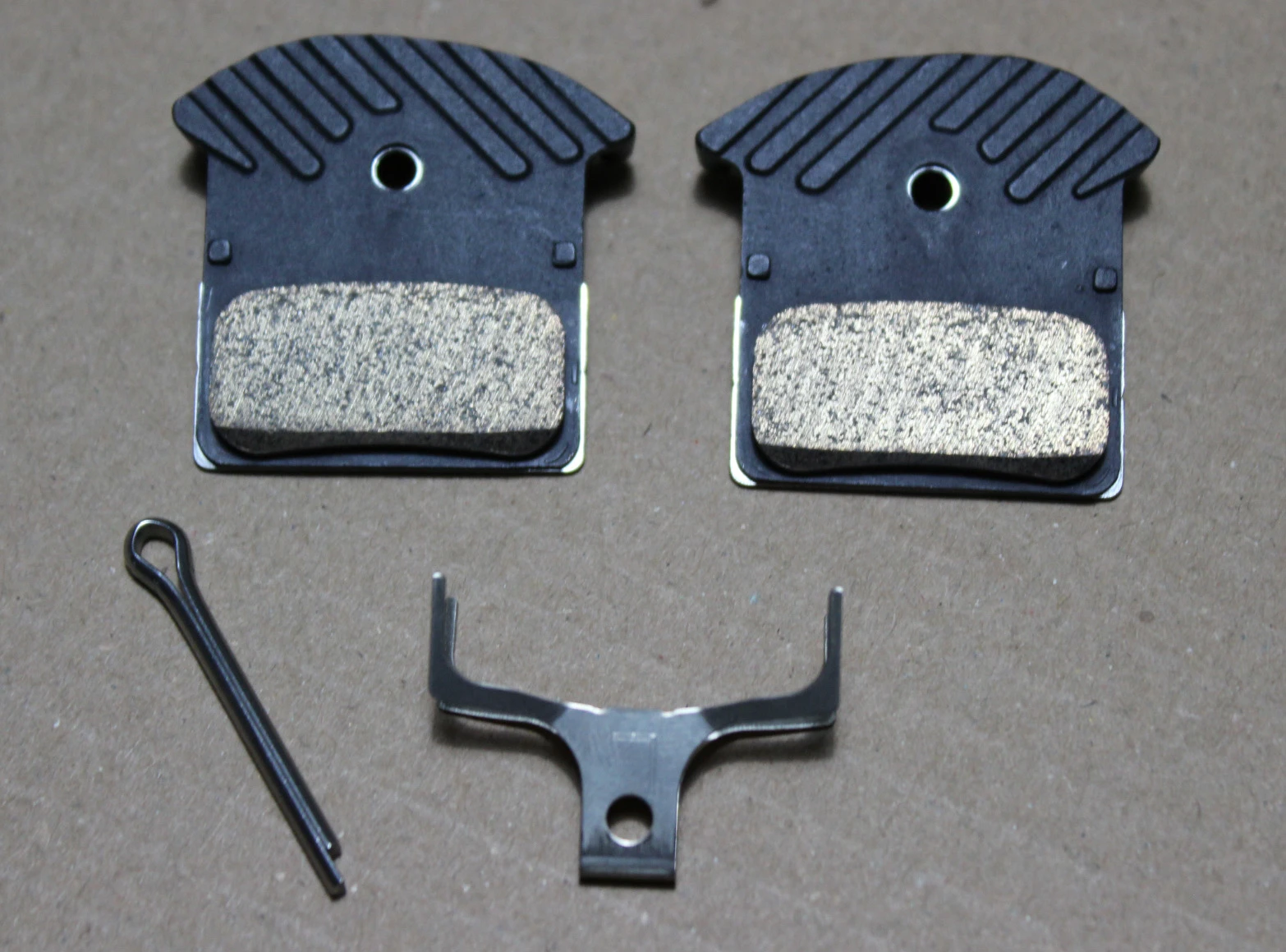 1. Shimano J04C Ice-Tech Metalic