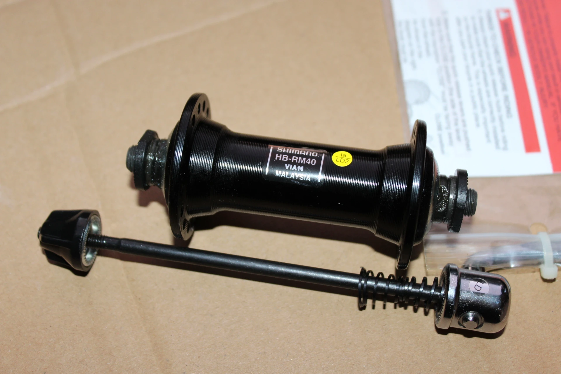 4. Shimano HB-RM40 fata 32-non disc