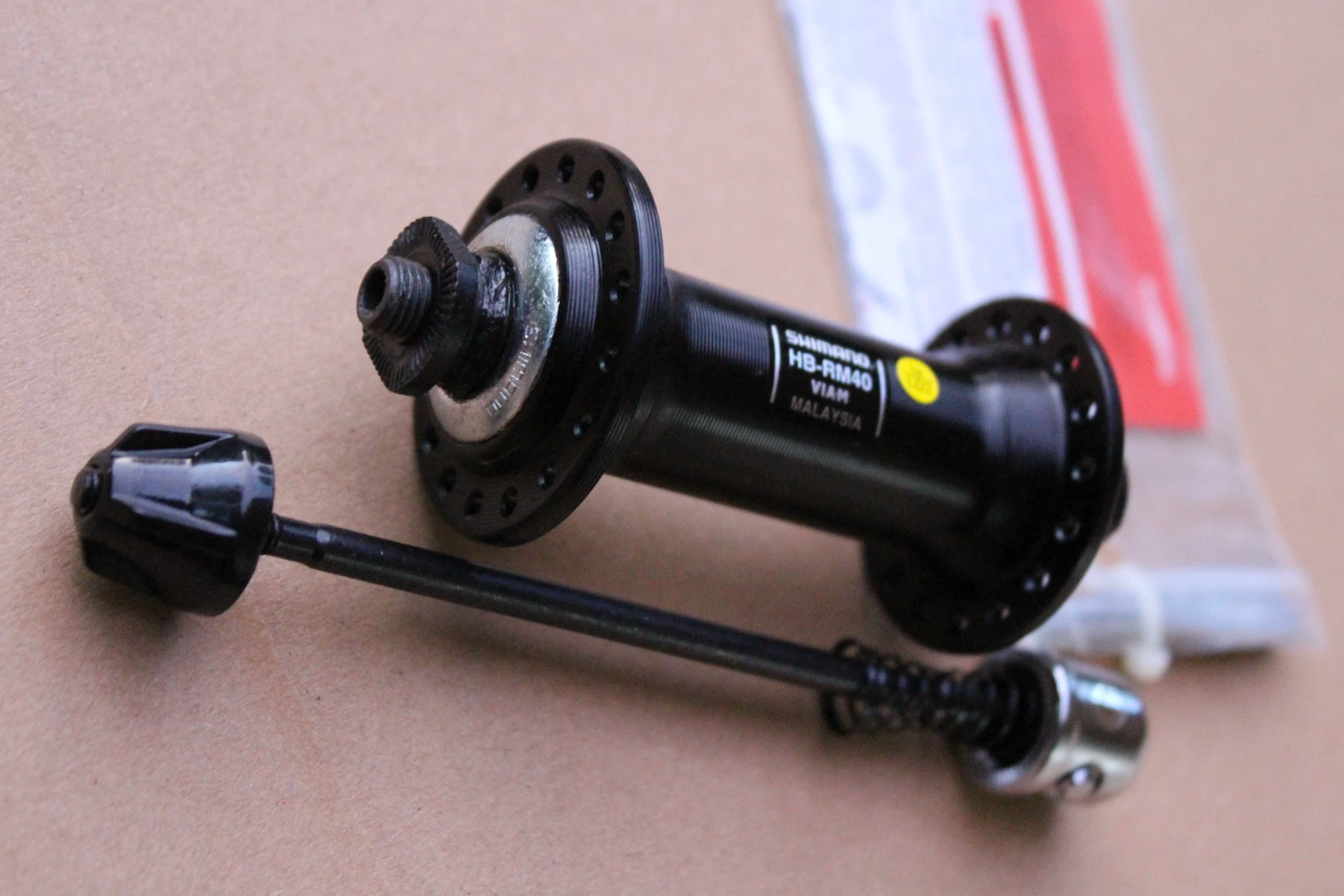 2. Shimano HB-RM40 fata 32-non disc