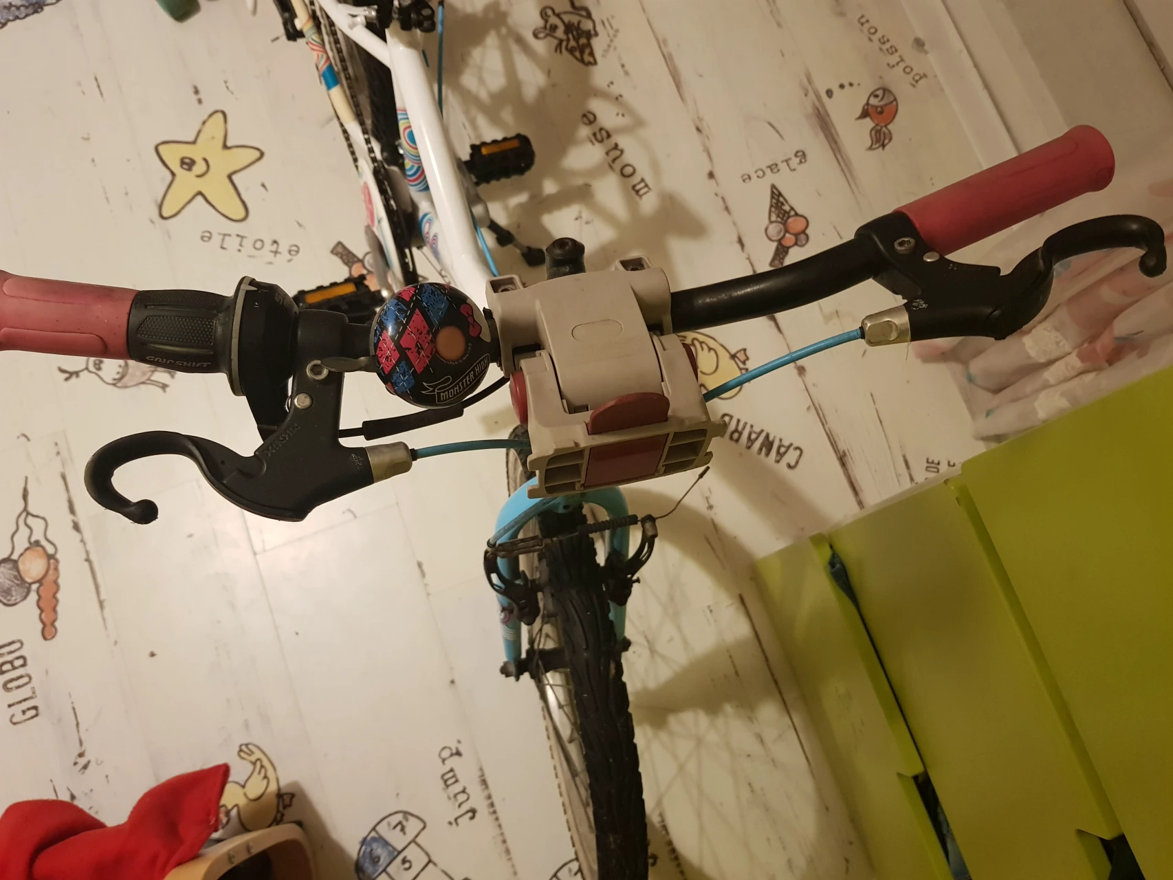 1. Bicicleta copii