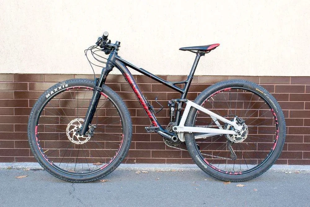 1. Bicicleta Silverback Sido 1