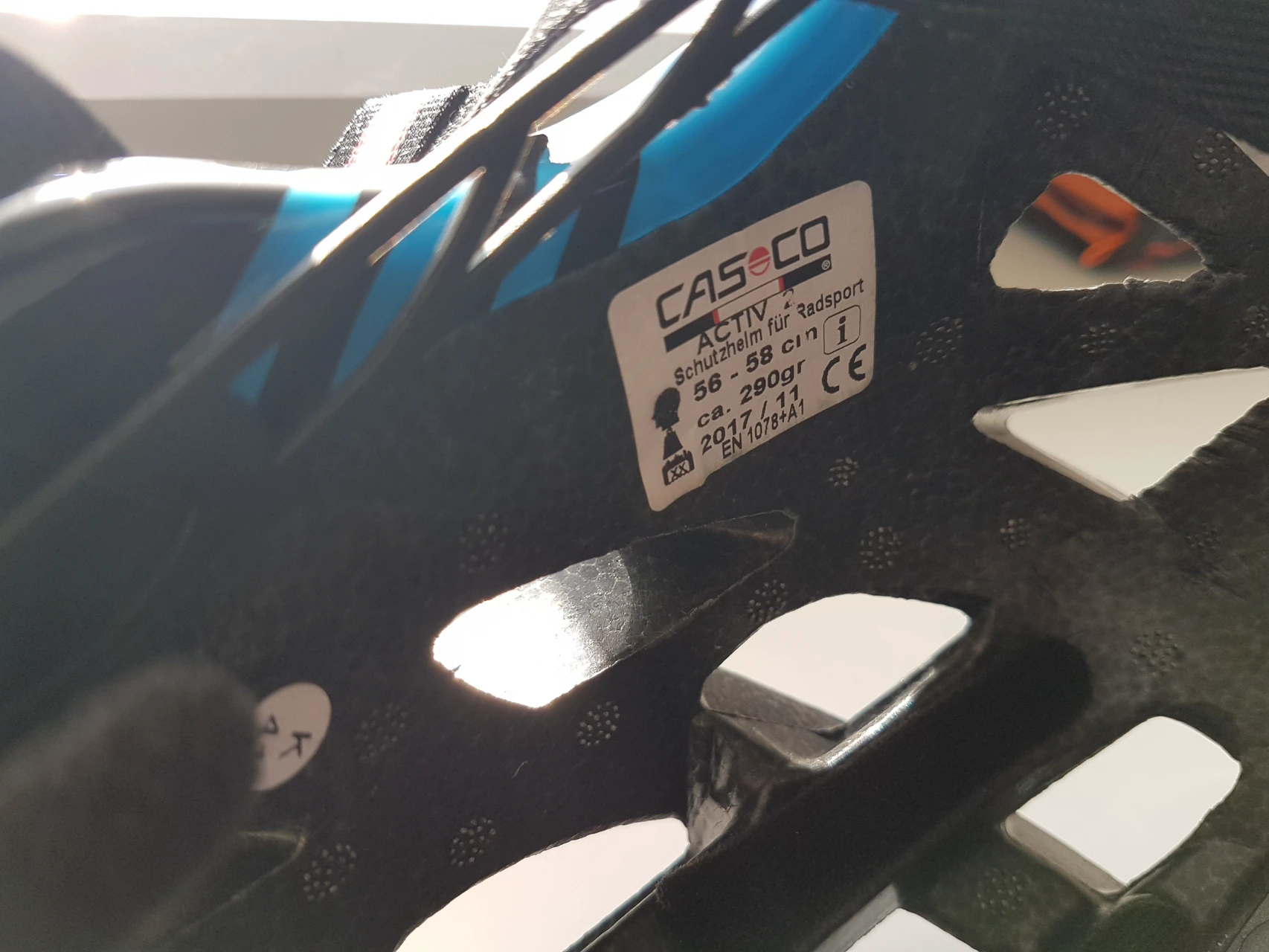 1. Vand Casco Activ2