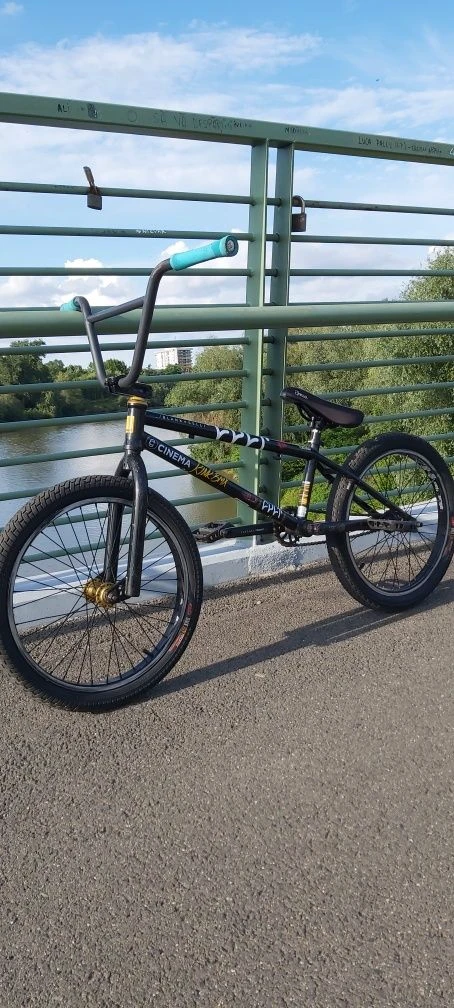 1. Vand bmx Blank Cell