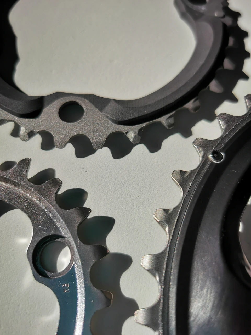 4. Shimano XTR FC-M9020 96mm BCD Chainring set - 40/30/22T * NOU *
