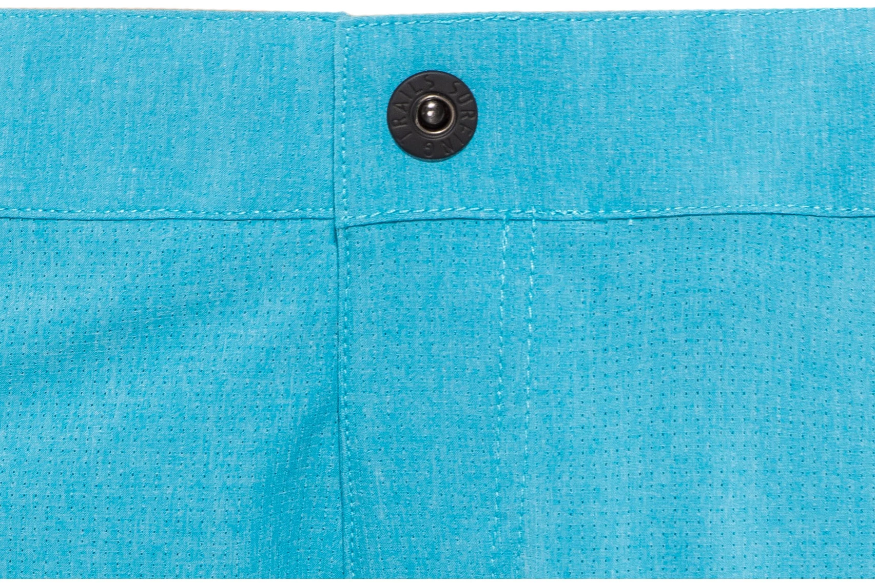 5. NOU! Pantaloni scurti ION Traze