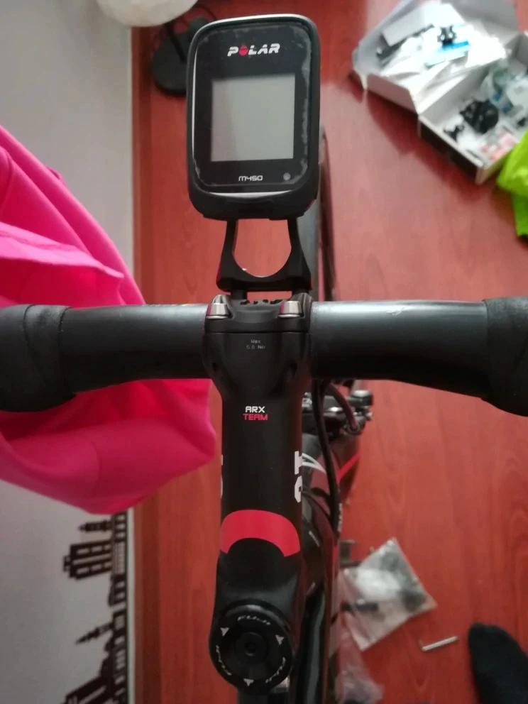 9. Adaptor ciclocomputer