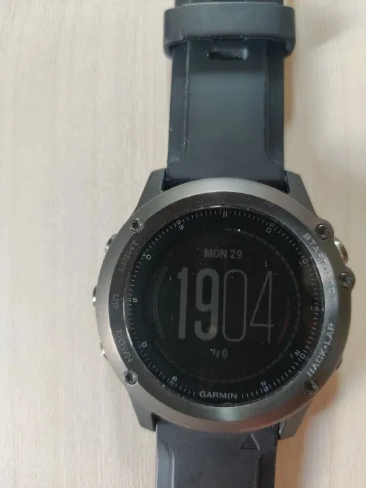 1. Ceas Garmin Fenix 3 HR Sapphire