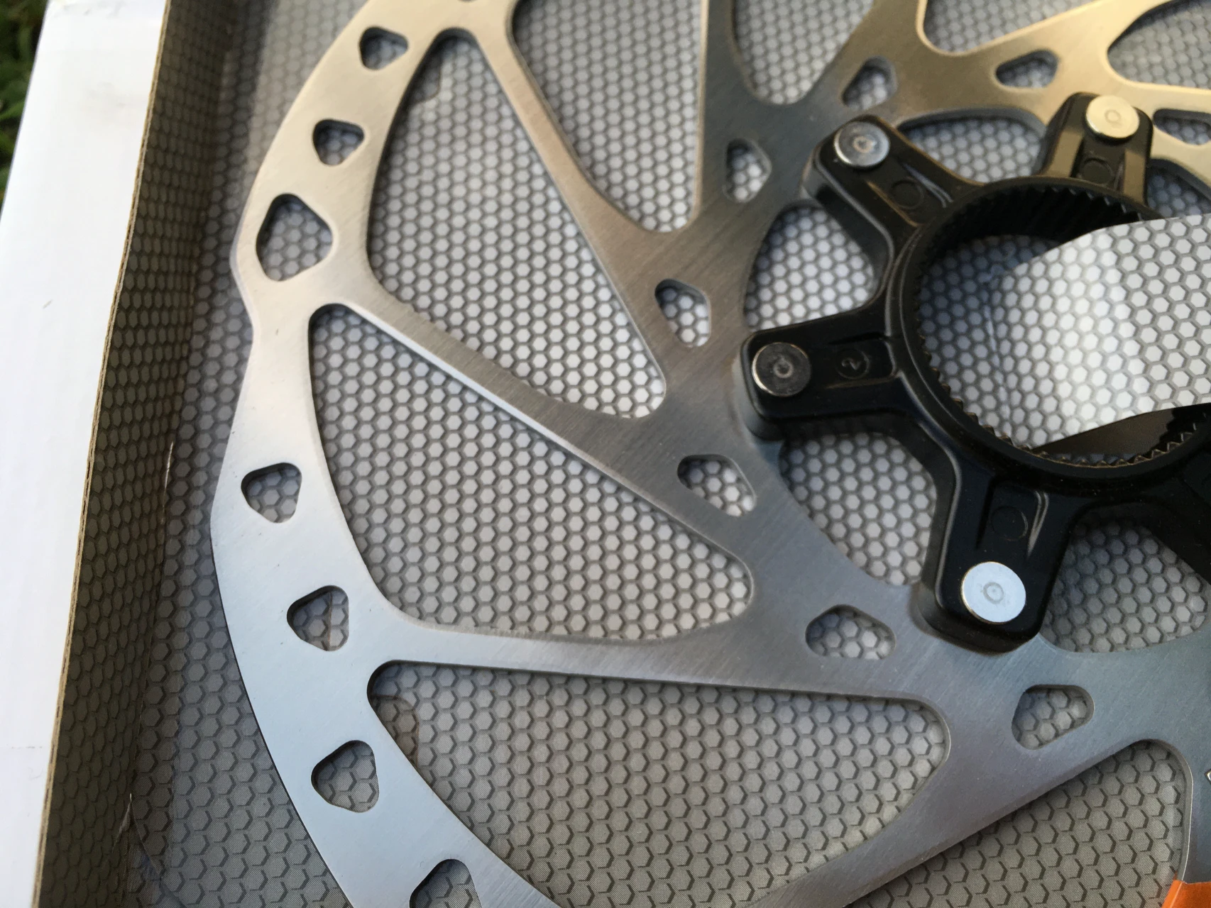 1. Shimano SM-RT64 Deore disc center lock 203mm