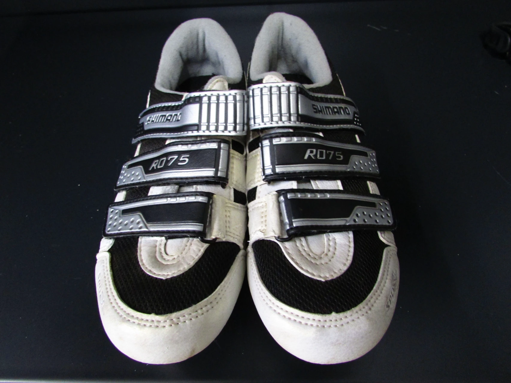1. Pantofi ciclism Shimano R075 /Marimea 38
