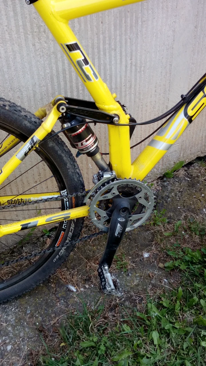 1. Scott Genius RC 30