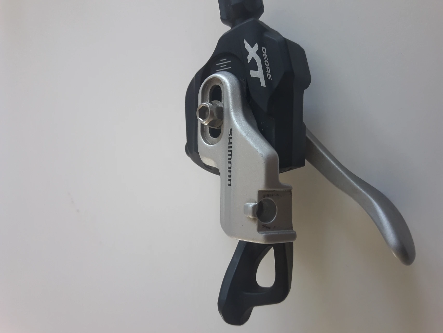 1. Manete shimano xt m780 spec b