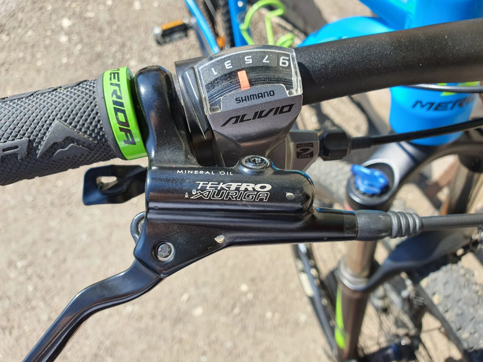 1. Merida big nine 300