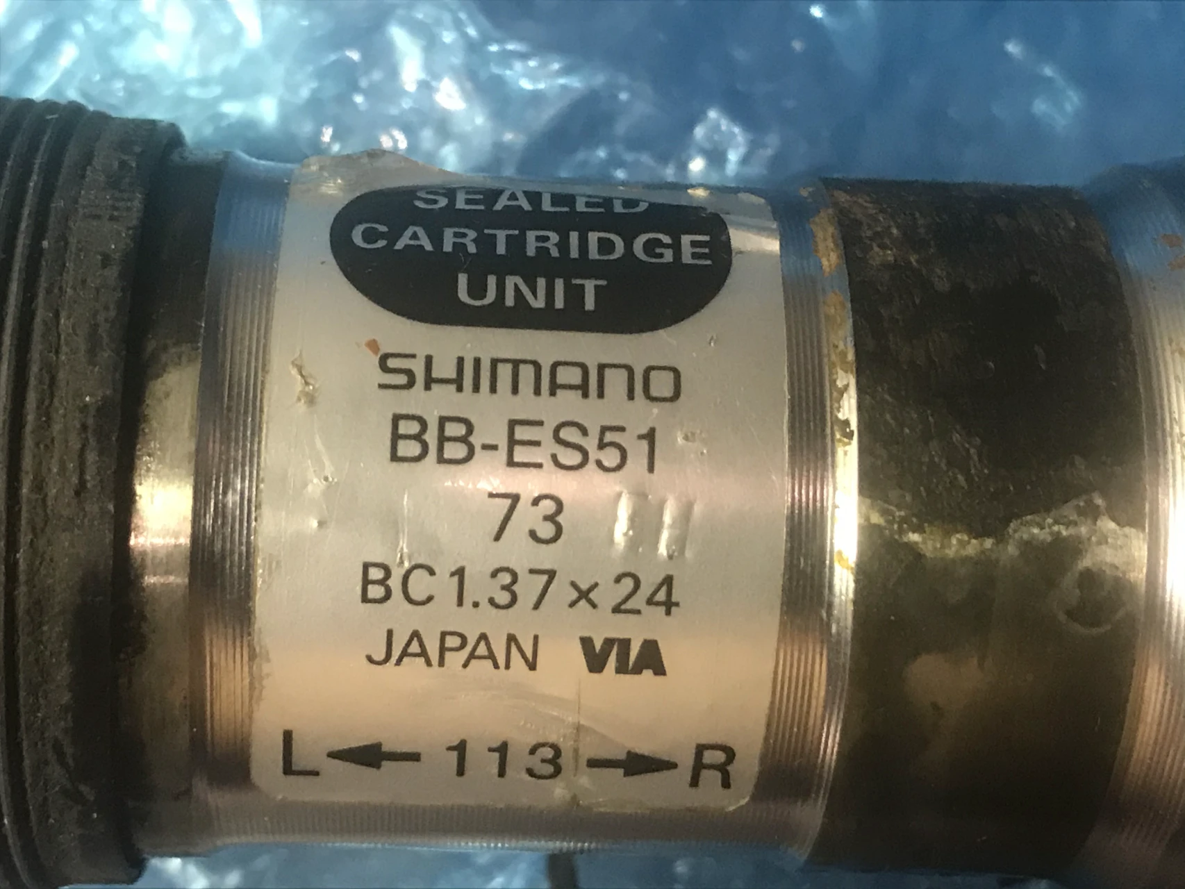 1. Butuc pedalier Shimano Deore XT BB-ES51, Oktalink, 73mm, filet englezesc
