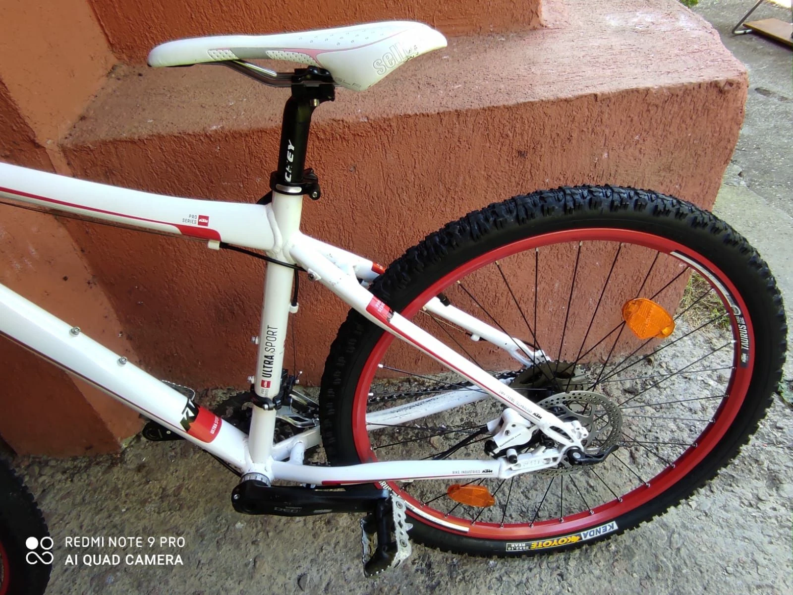 1. Bicicleta ktm
