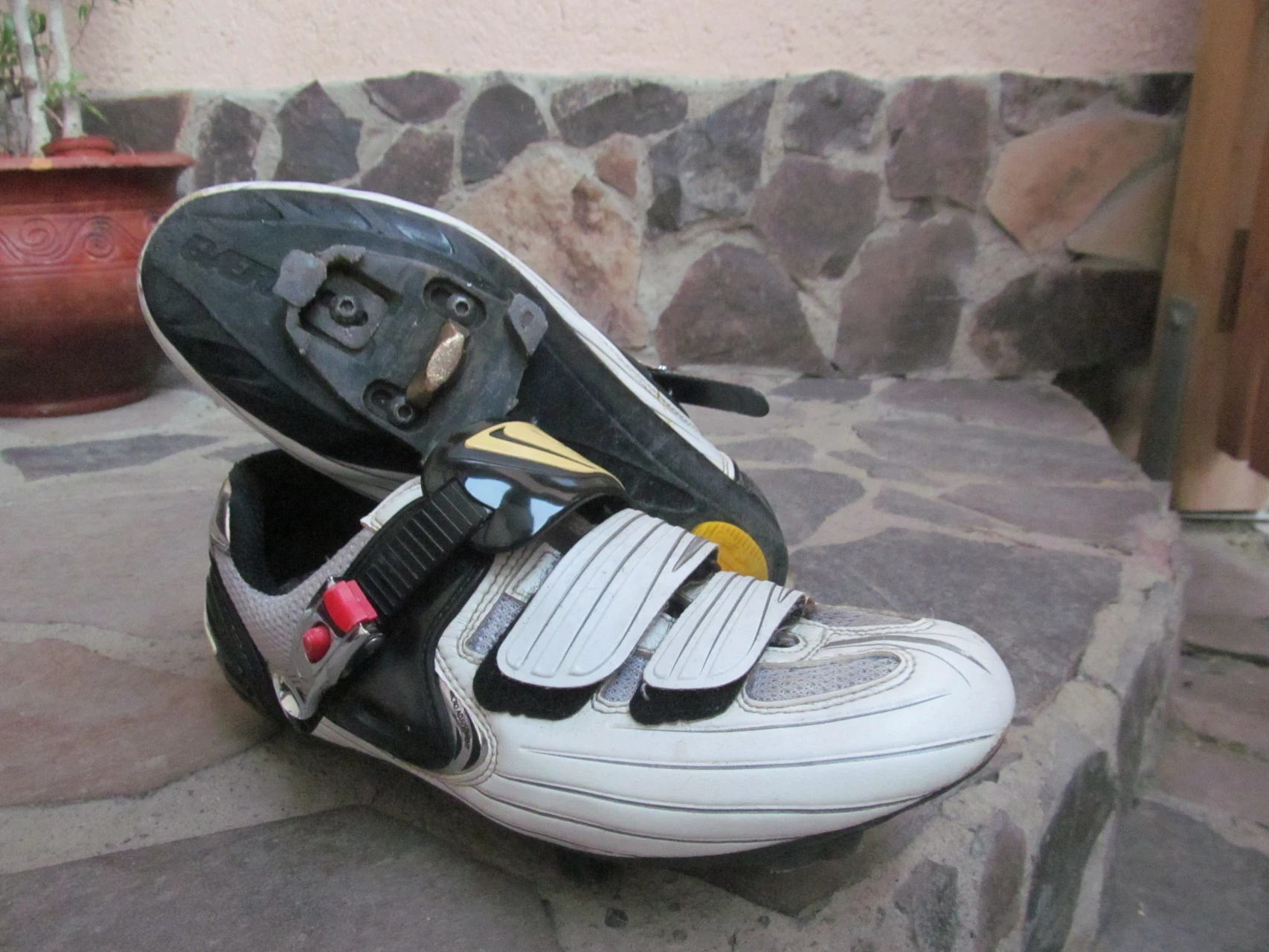 1. Pantofi Gaerne 25.5 cm