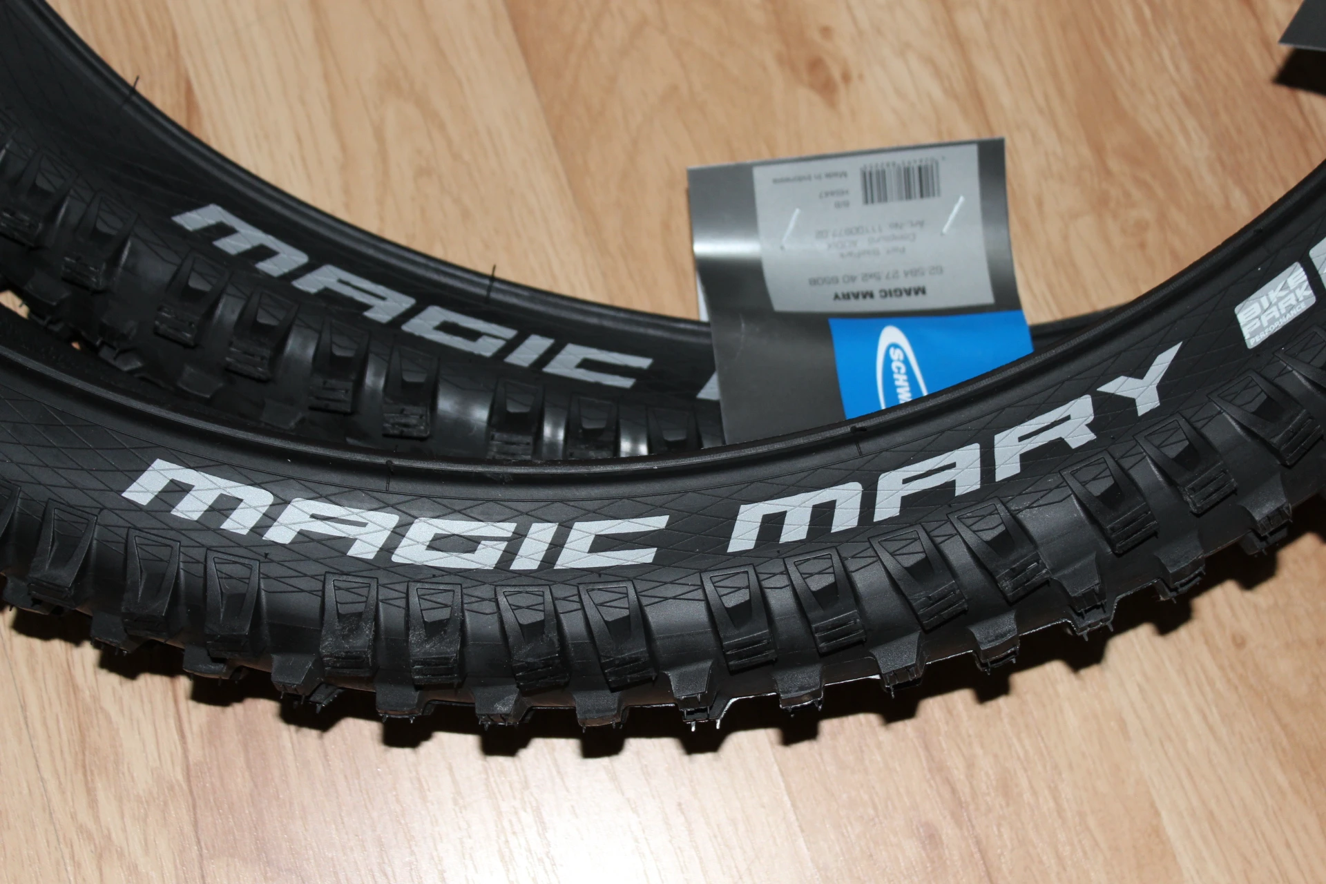 2. Schwalbe Magic Mary Addix TwinSkin 27.5x2.40 - sarma