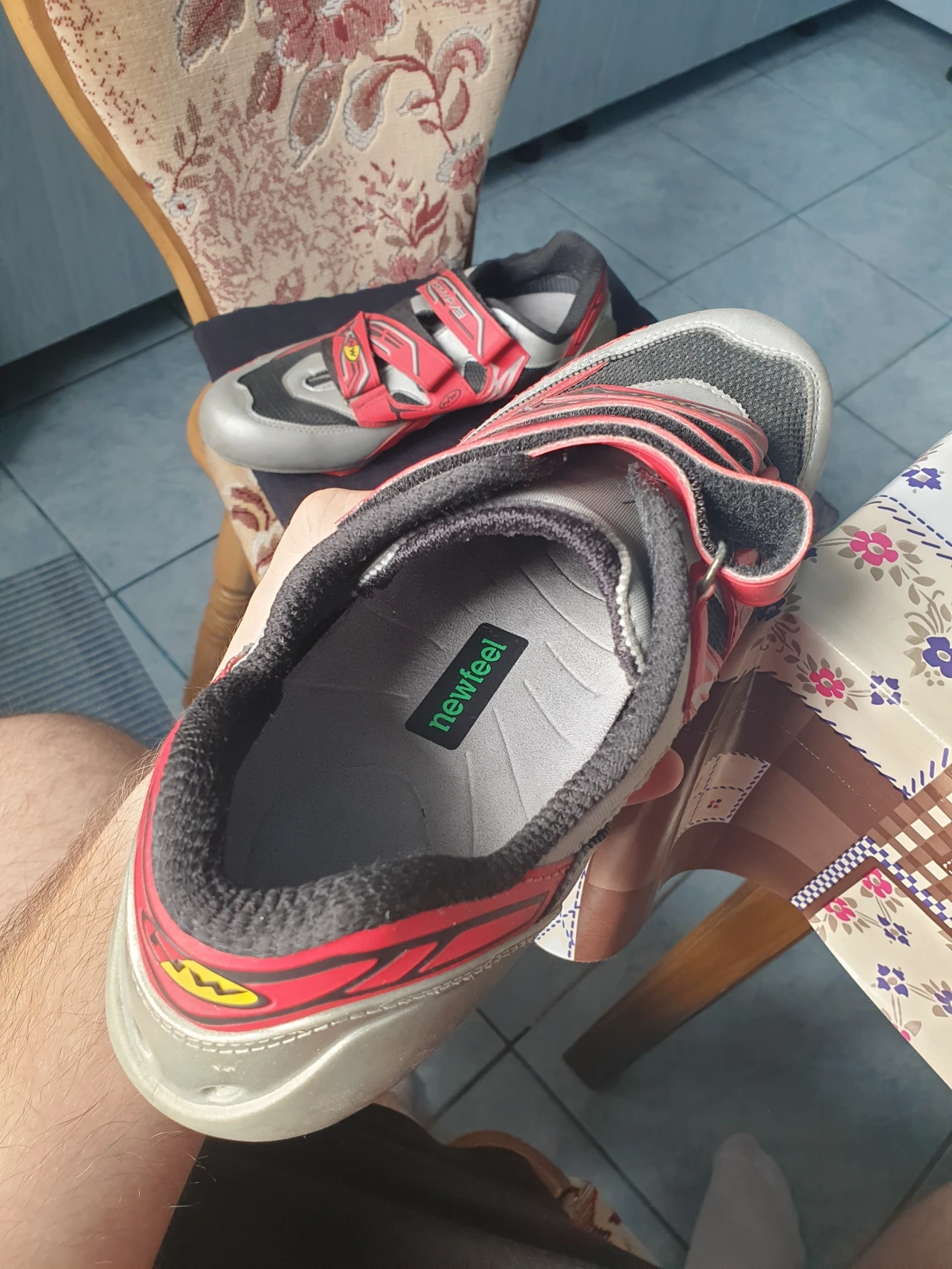 1. Pantofi Northwave sosea, marimea 44