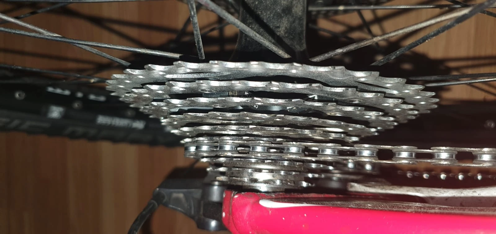 1. Casete pinioane 10 viteze Shimano