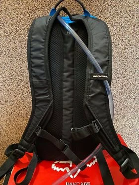 1. Vand Hydratation Bag Rockrider.