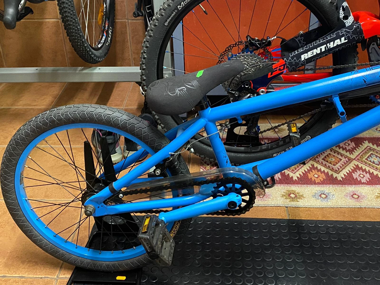 1. BMX Scott Volt X 10 NOU
