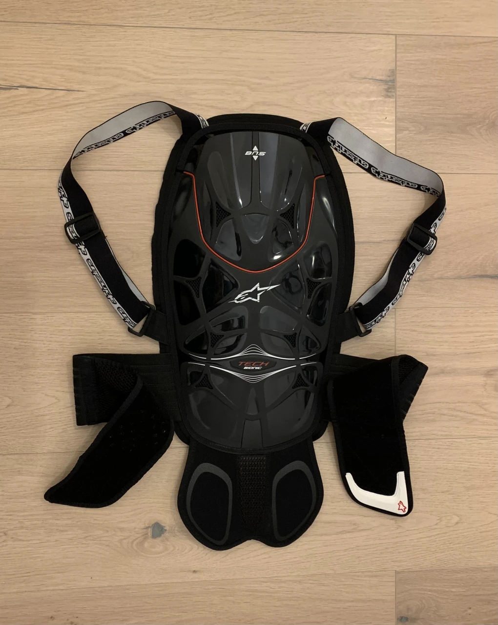 1. Protectie spate Alpinestars Tech Bionic MTB Back Protection