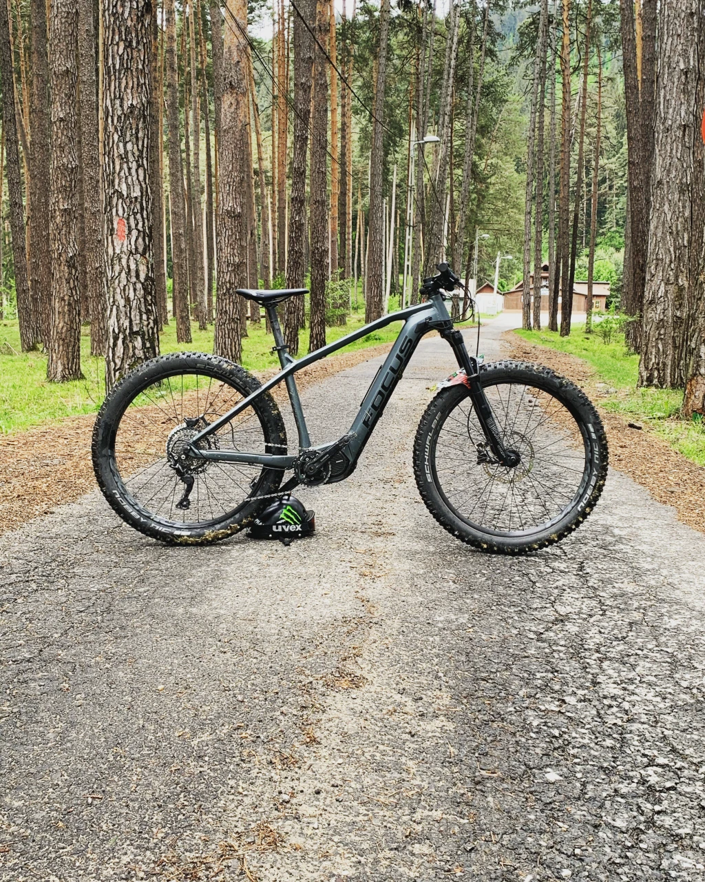 1. MTB electric Focus Jam 2