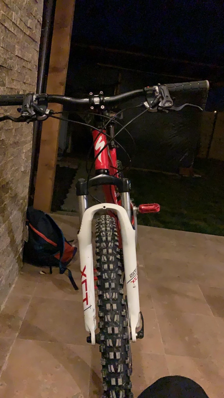 2. Specialized FSR StumpJumper Competition