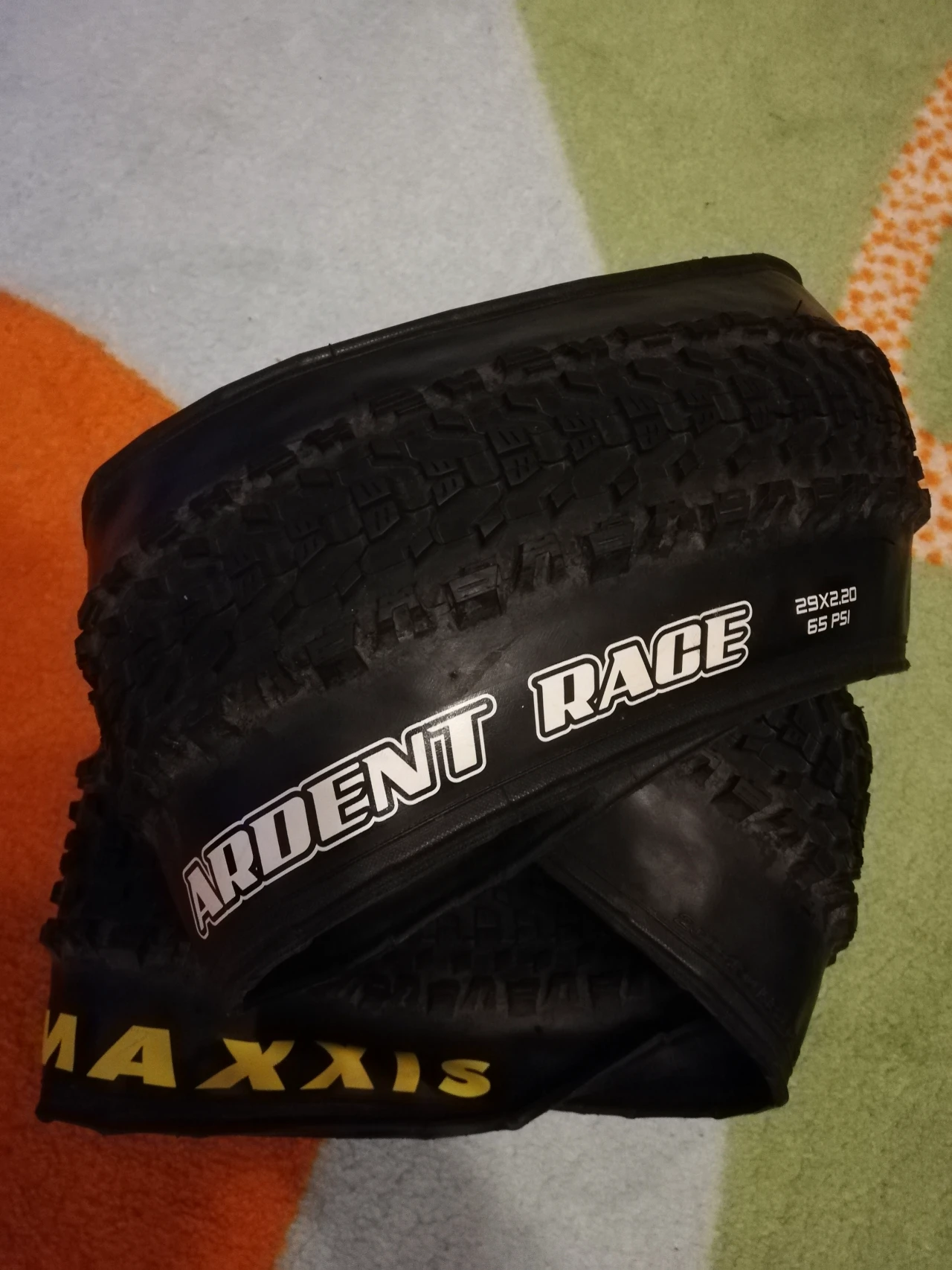 1. Cauciuc Mtb