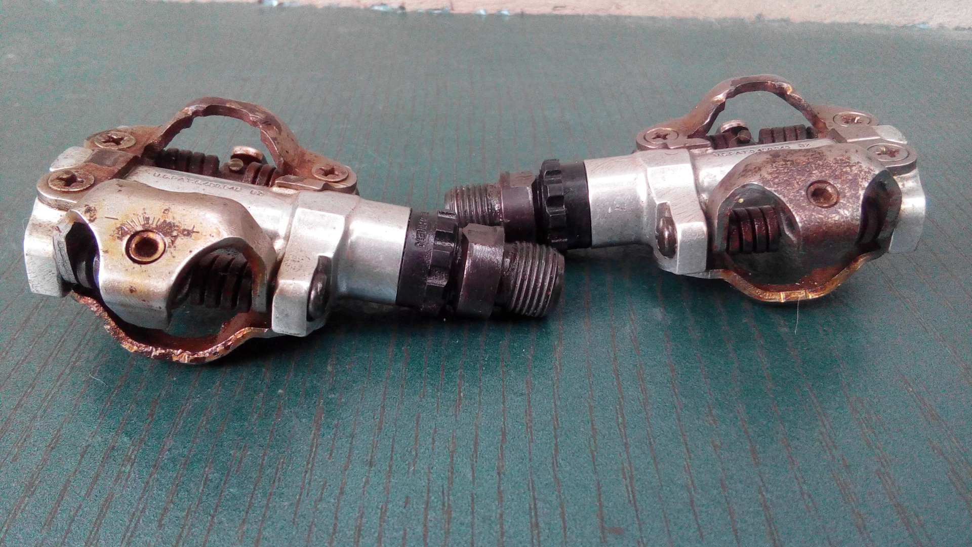 6. Pedale spd Shimano cursiera mtb