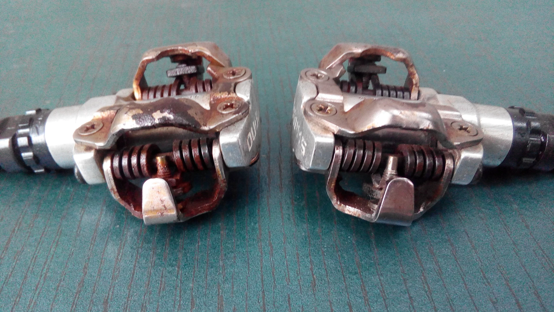 4. Pedale spd Shimano cursiera mtb
