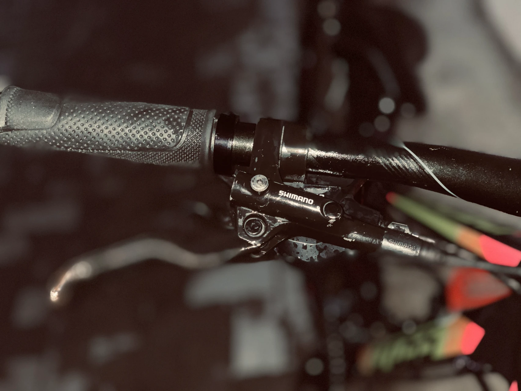 1. Mtb pe dirt bike