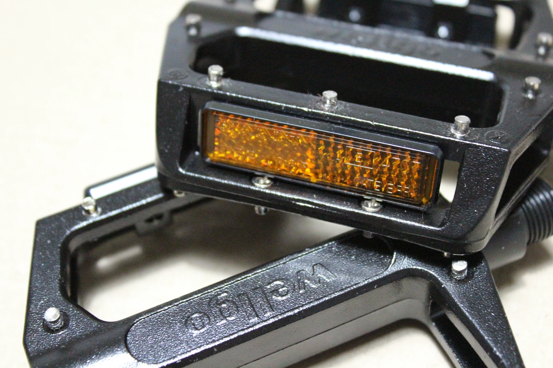 3. Wellgo platform pedal