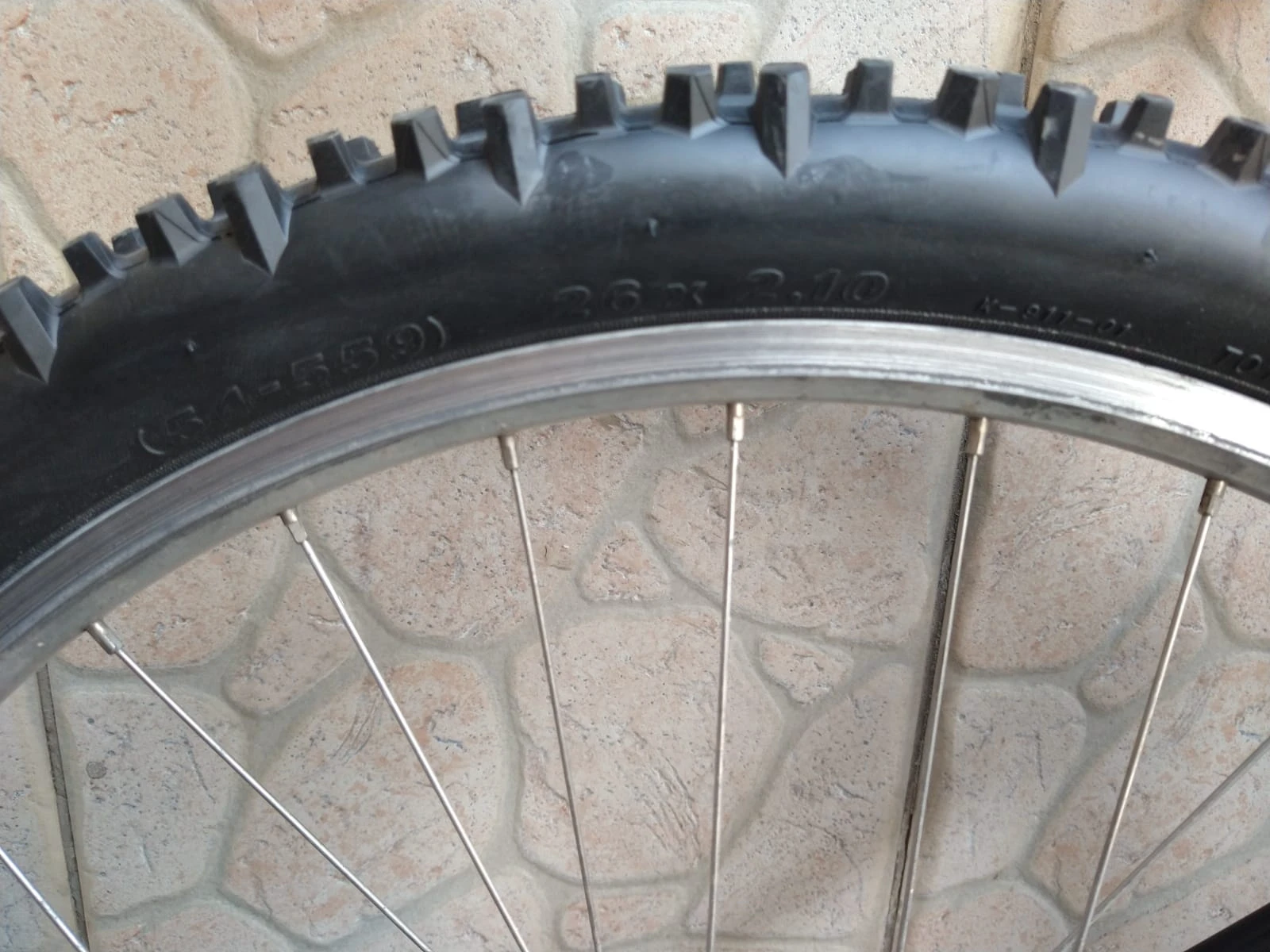 1. Bicicleta Full-suspension SPECIALIZED 26 Aluminiu