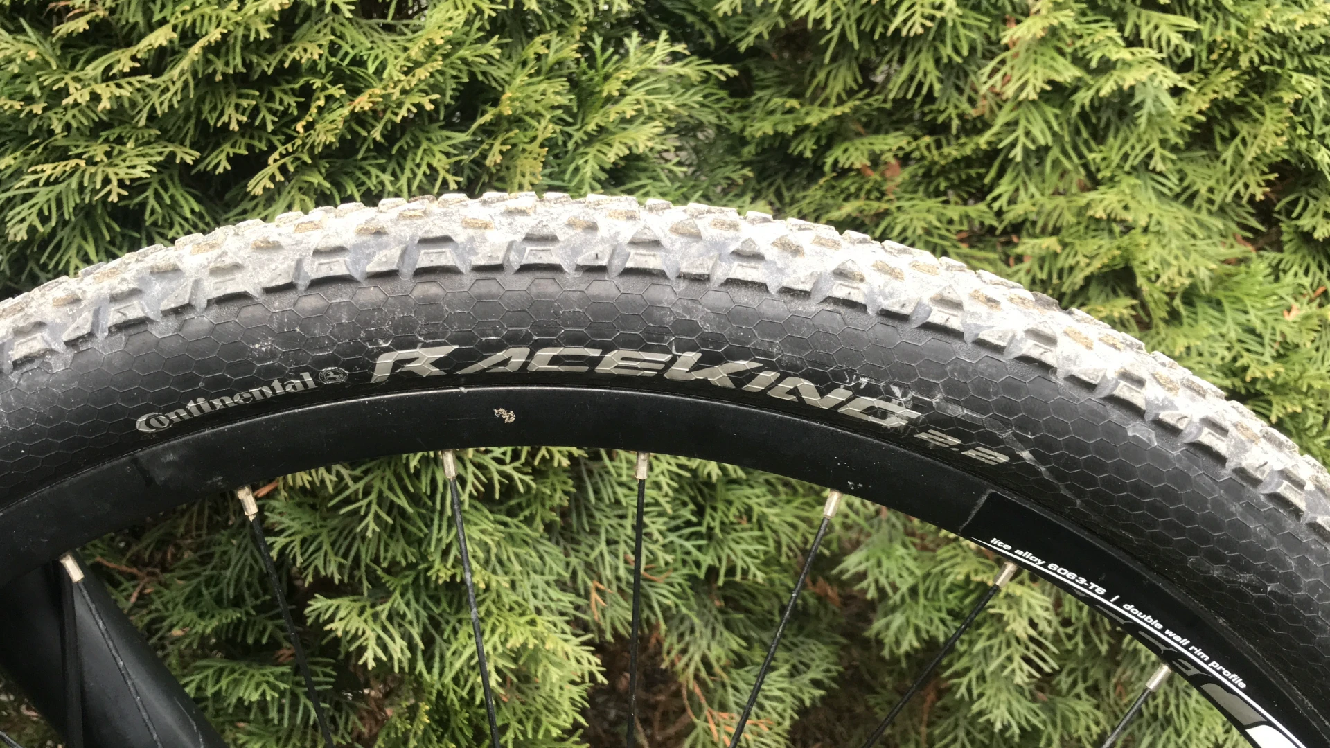 1. Bicicleta MTB 29” Prophete