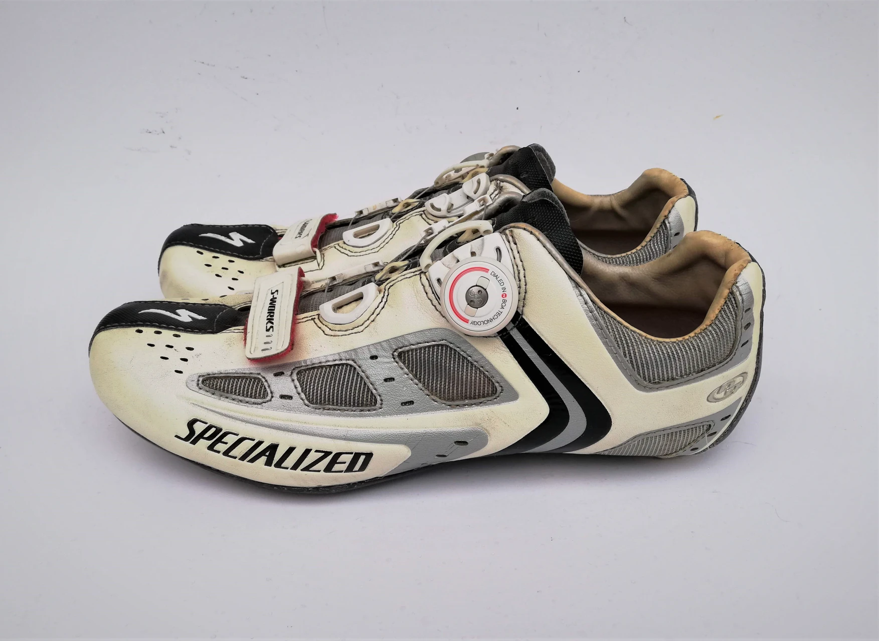 6. Pantofi Specialized S-Works