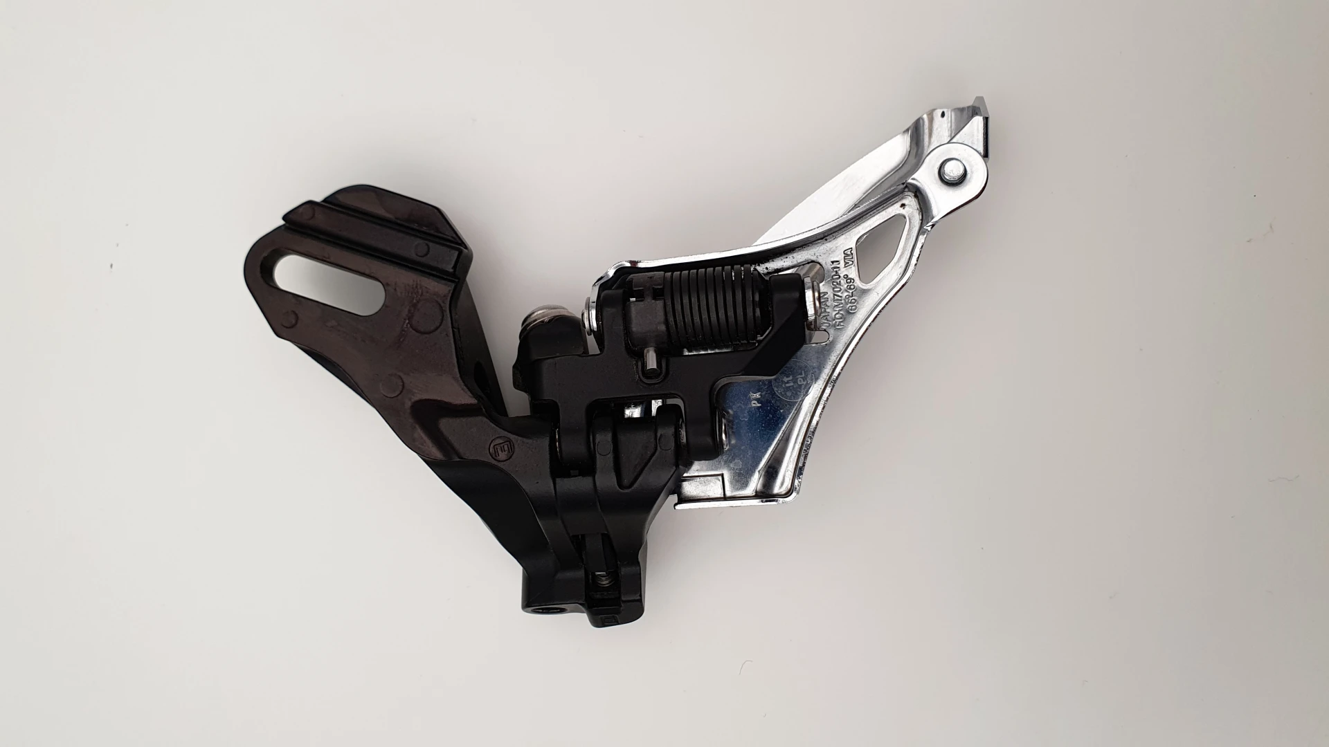 1. Schimbator foi Shimano SLX 7020