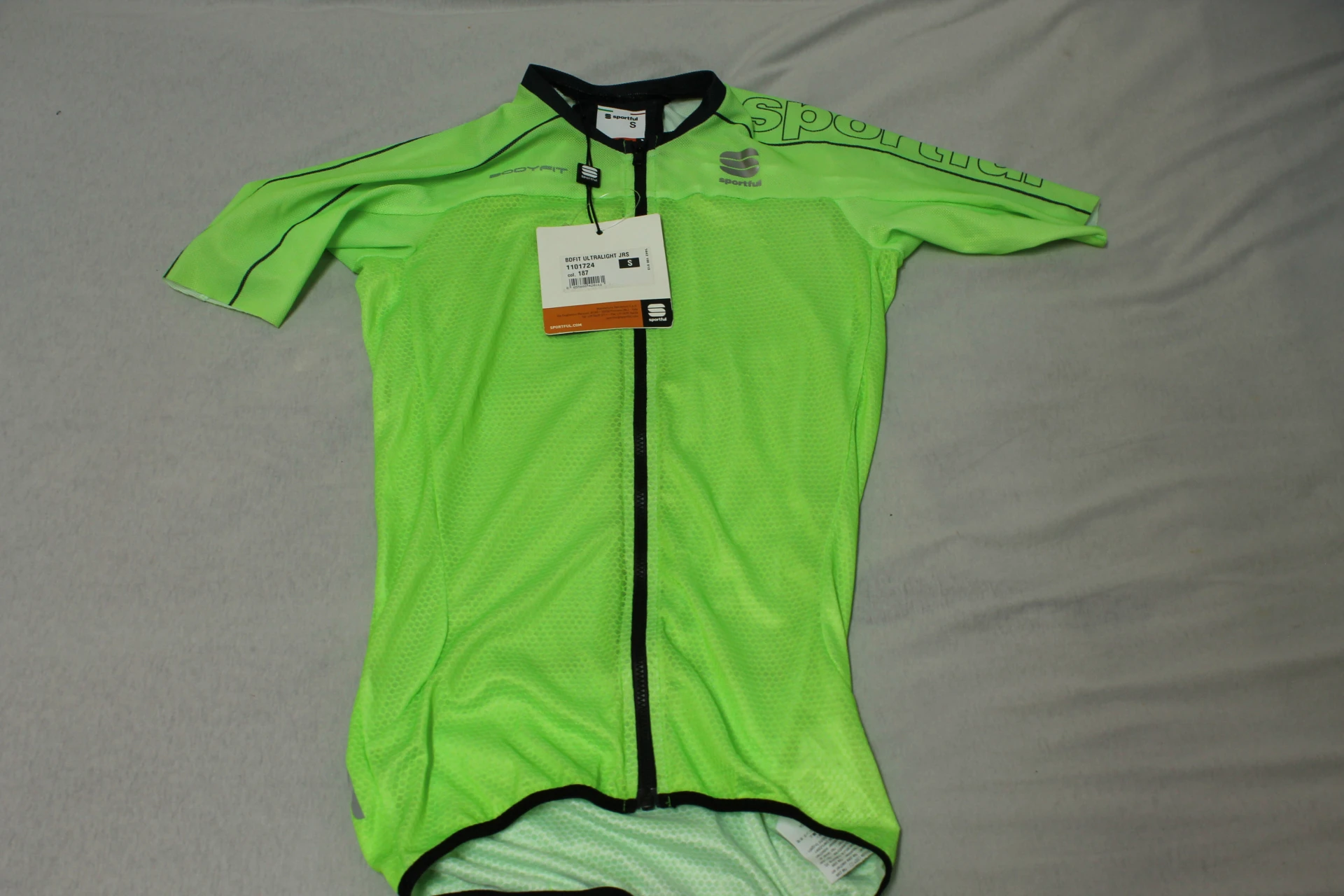 4. Tricou Ultra Light Sportful marimi M si S NOI