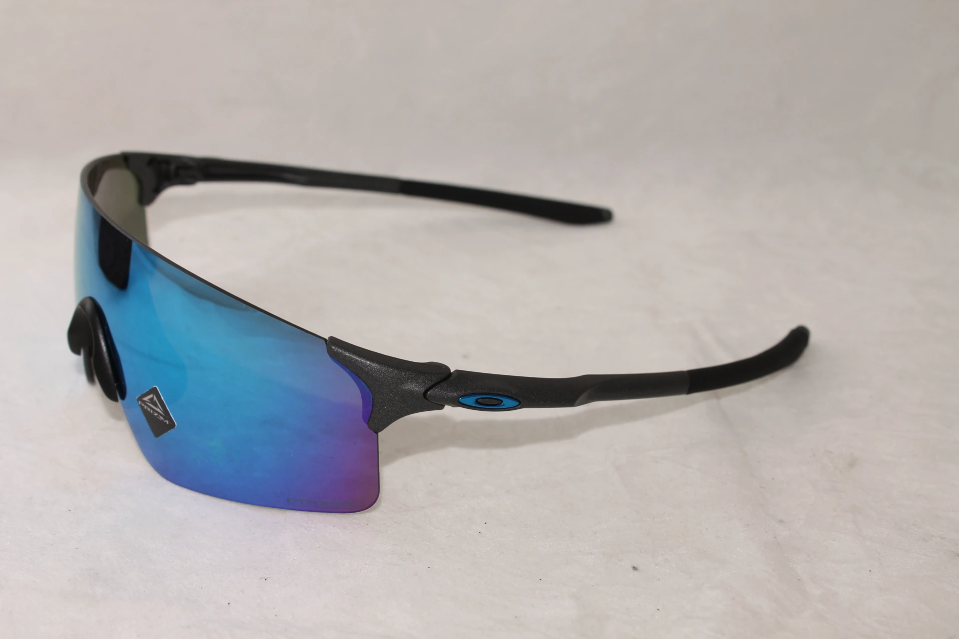 2. Oakley Evzero™ Blades - Steel - Prizm Sapphire OO9454-0338 NOI
