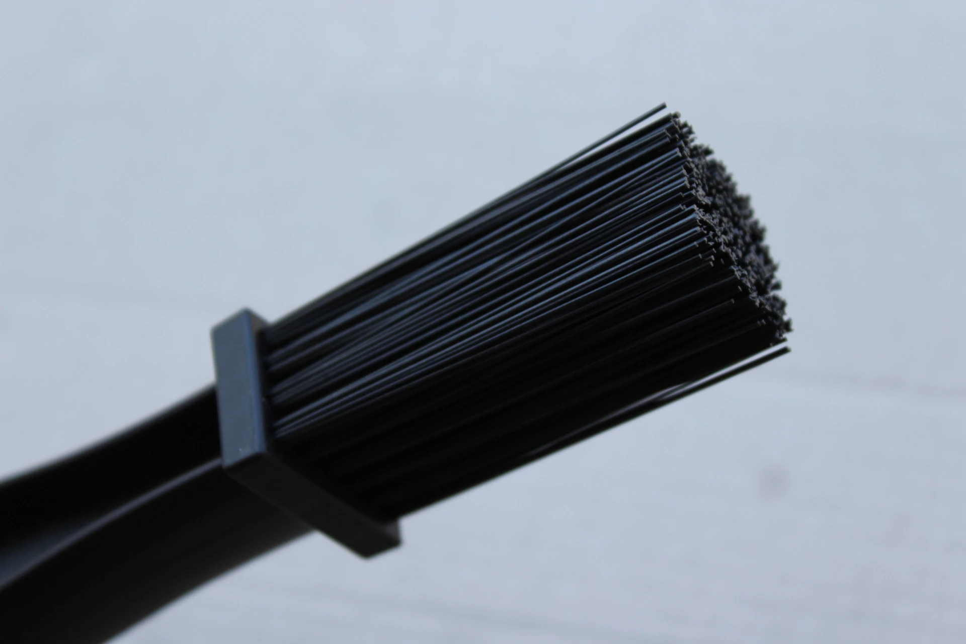 3. Perie Curatat Lant si Pinioane M-Wave ”Chain cog brush”