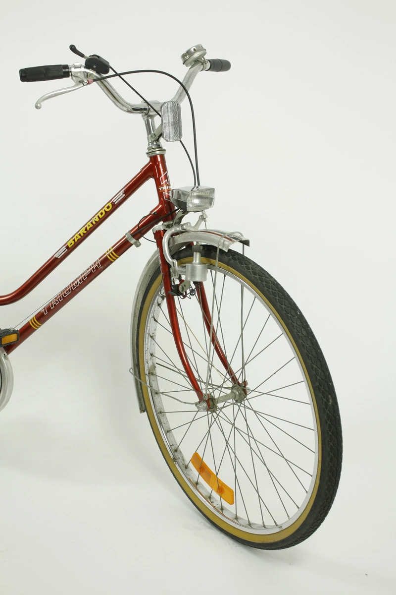 1. Bicicleta de dama Triumph Reconditionata